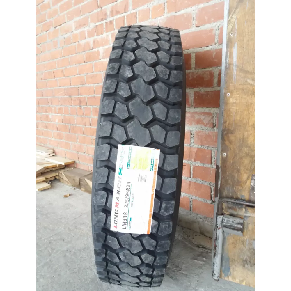 Грузовая шина 325/95 R24 Long March LM-338 22PR в Чусовом