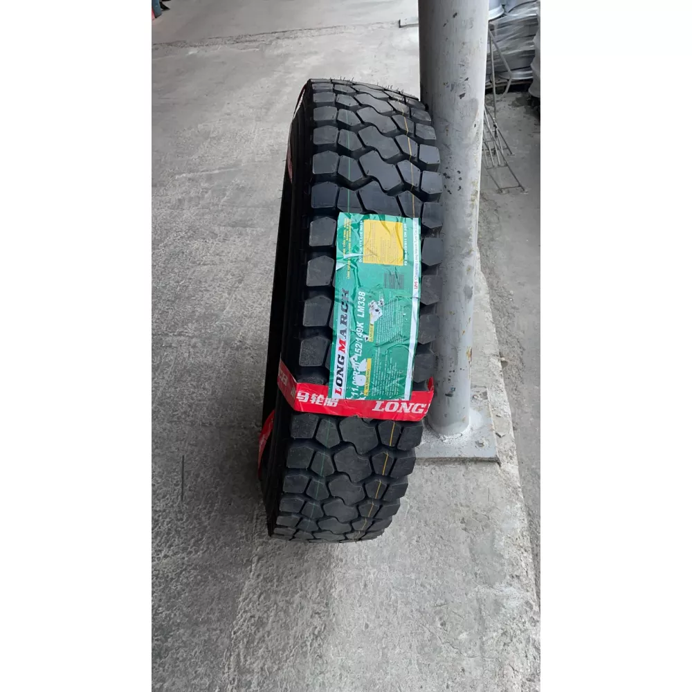 Грузовая шина 11,00 R20 Long March LM-338 18PR в Чусовом