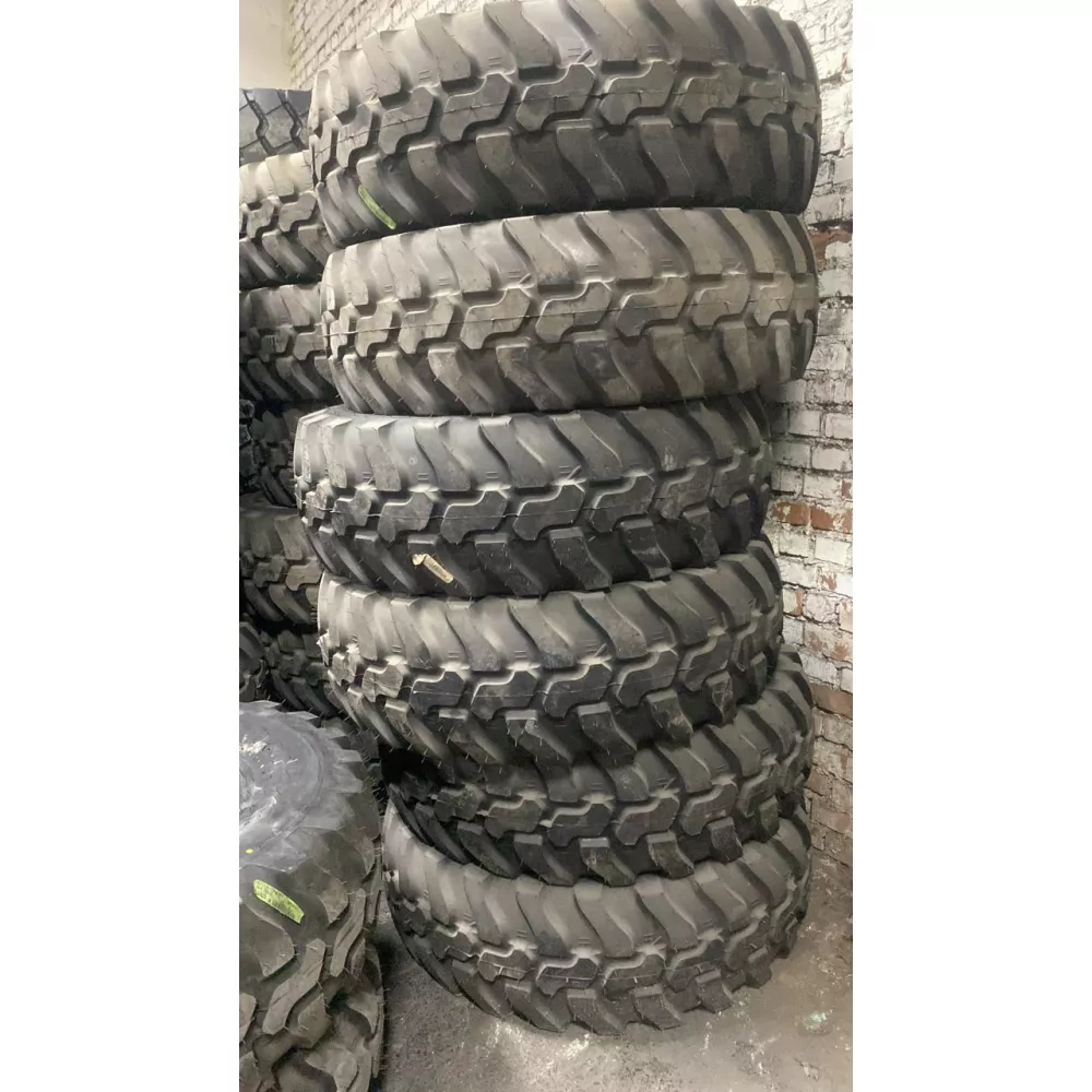 Спецшина 405/70/24 Dunlop sp t9  в Чусовом